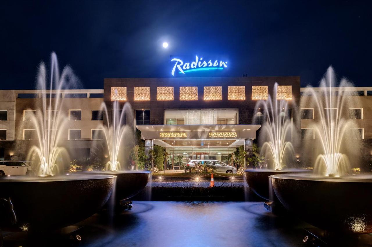 Gāndhīdhām Radisson Resort & Spa Kandla מראה חיצוני תמונה