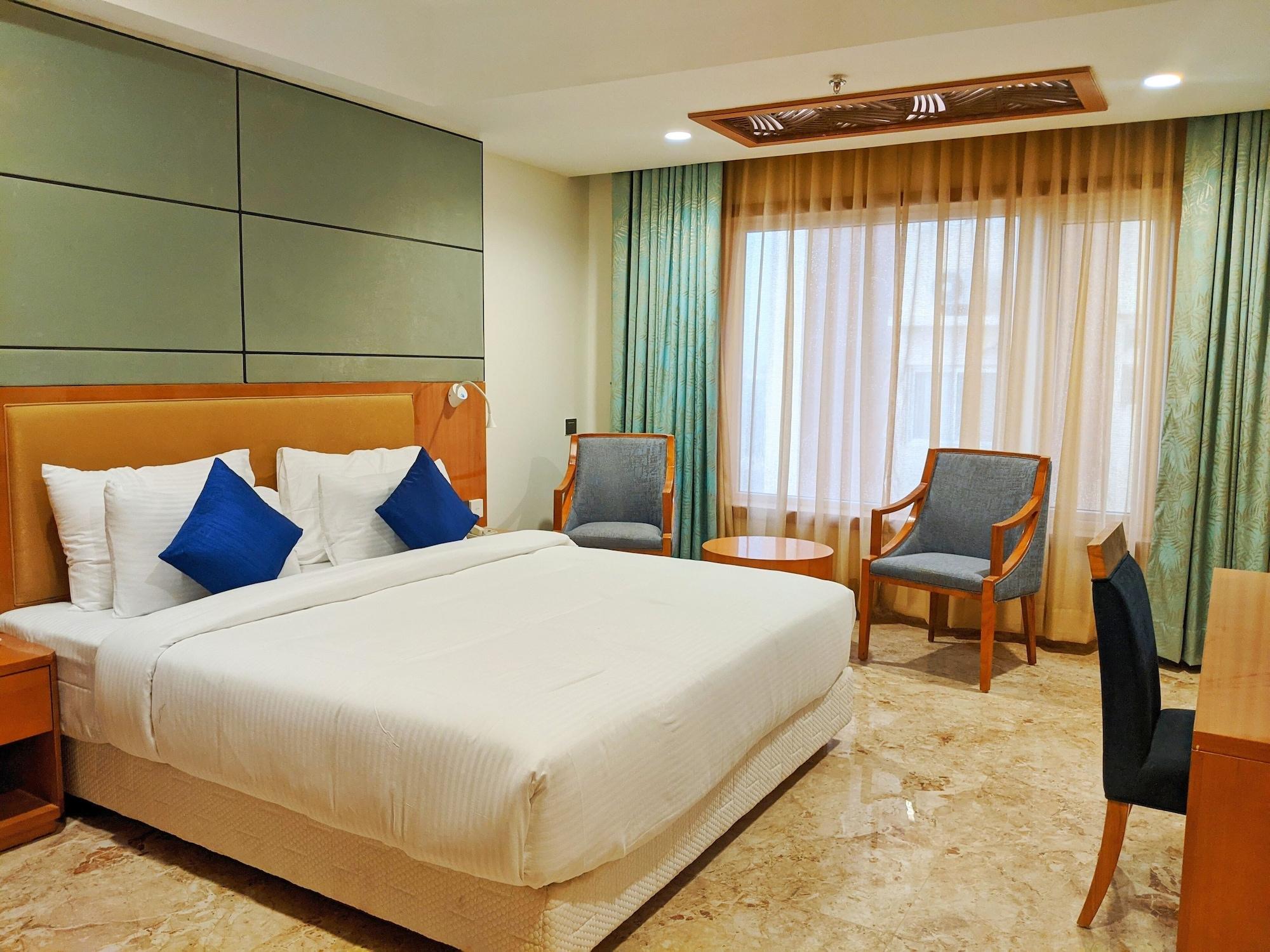 Gāndhīdhām Radisson Resort & Spa Kandla מראה חיצוני תמונה