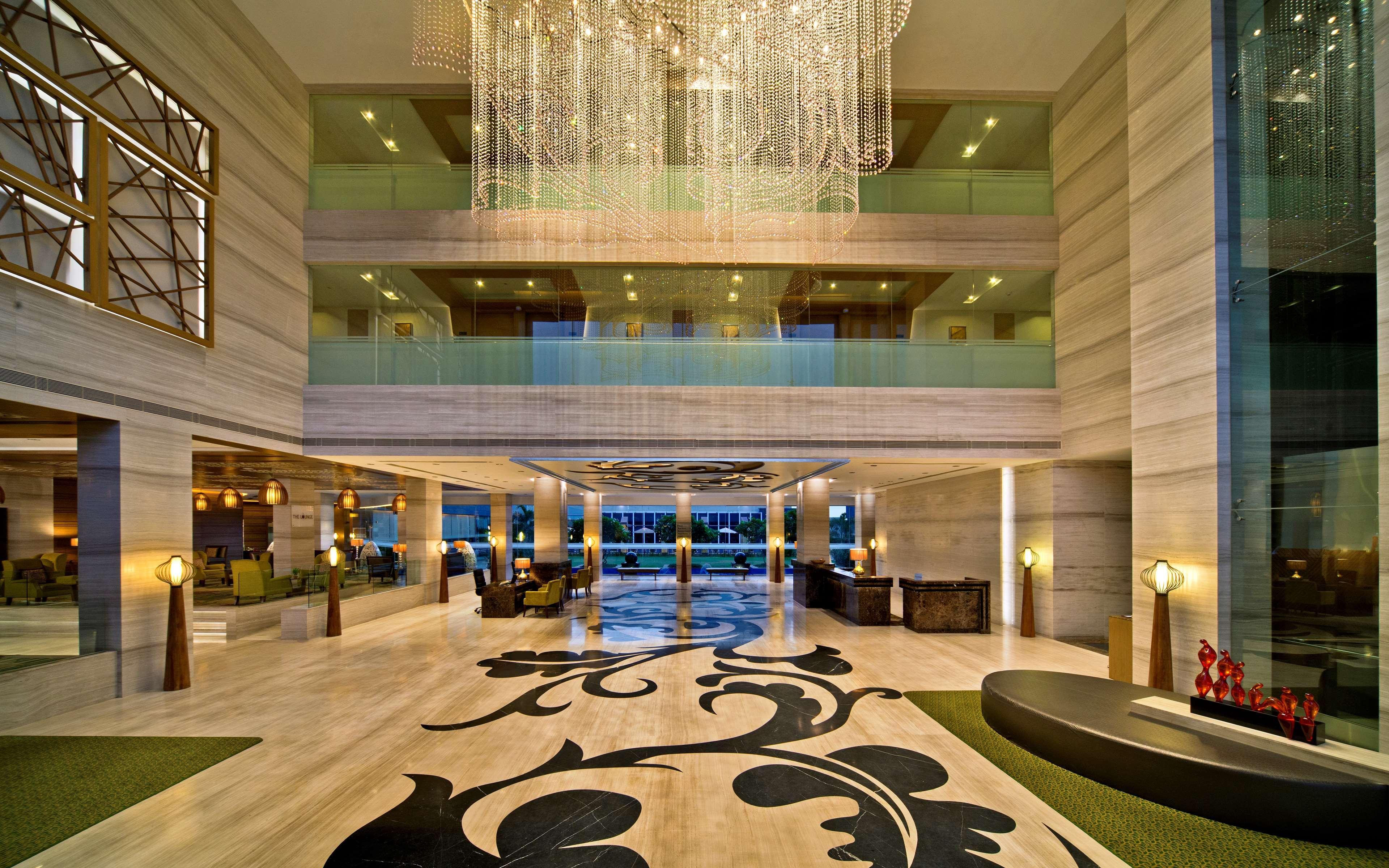 Gāndhīdhām Radisson Resort & Spa Kandla מראה חיצוני תמונה