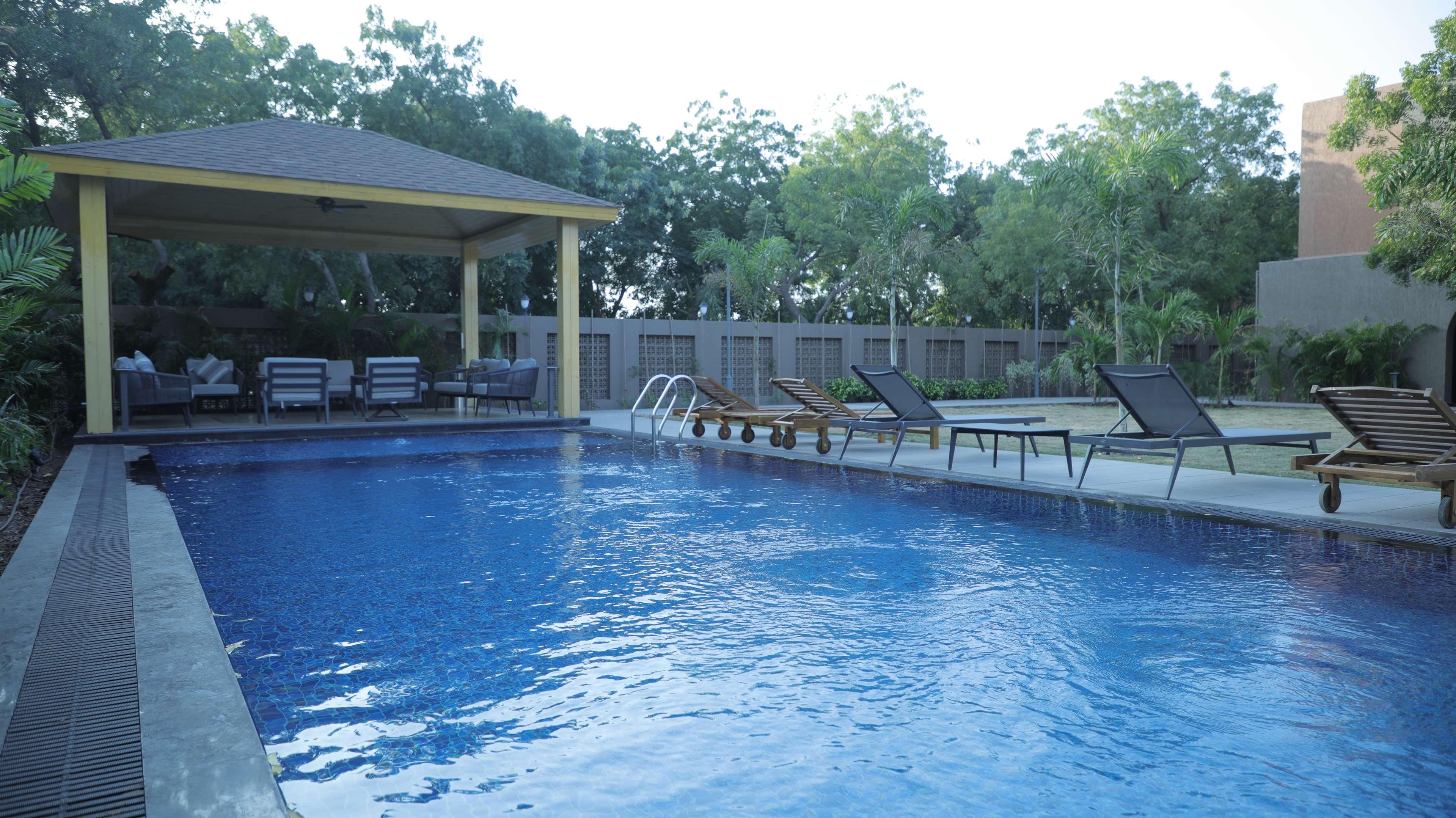 Gāndhīdhām Radisson Resort & Spa Kandla מראה חיצוני תמונה