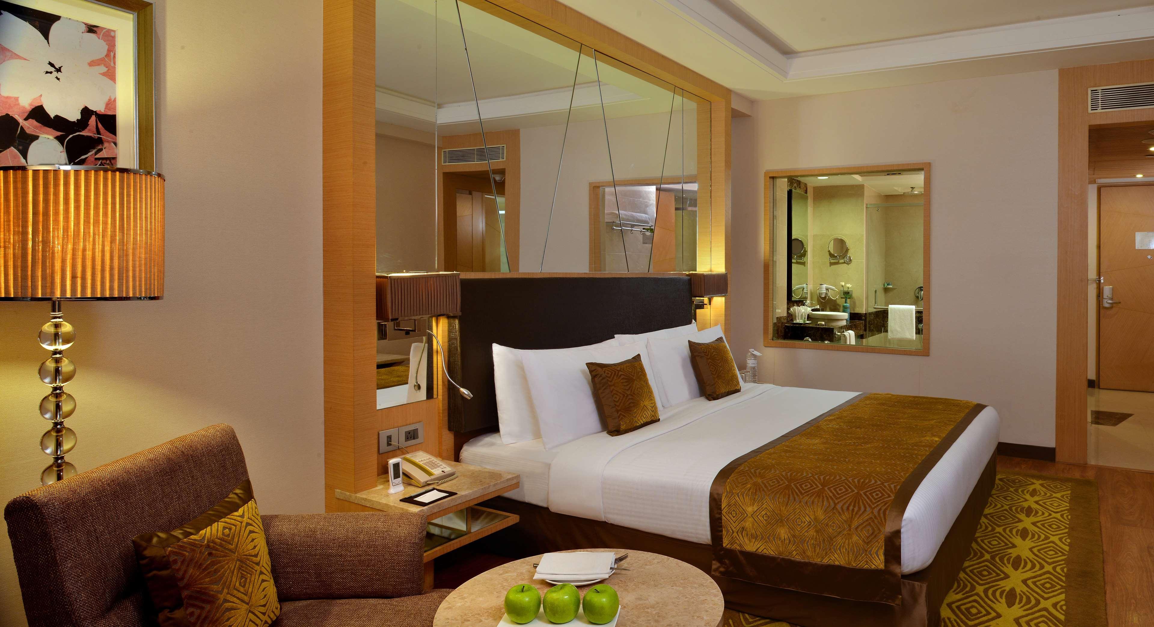 Gāndhīdhām Radisson Resort & Spa Kandla מראה חיצוני תמונה