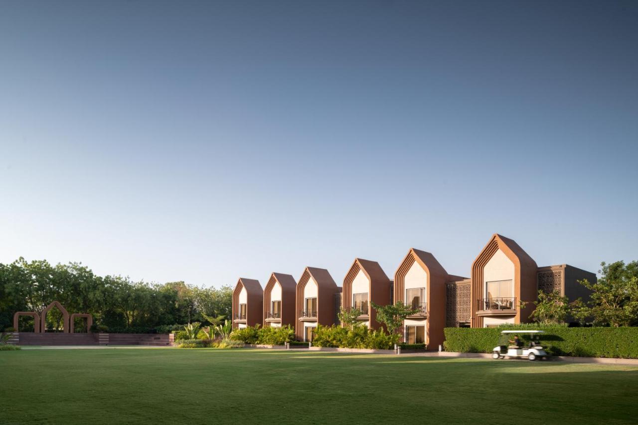 Gāndhīdhām Radisson Resort & Spa Kandla מראה חיצוני תמונה