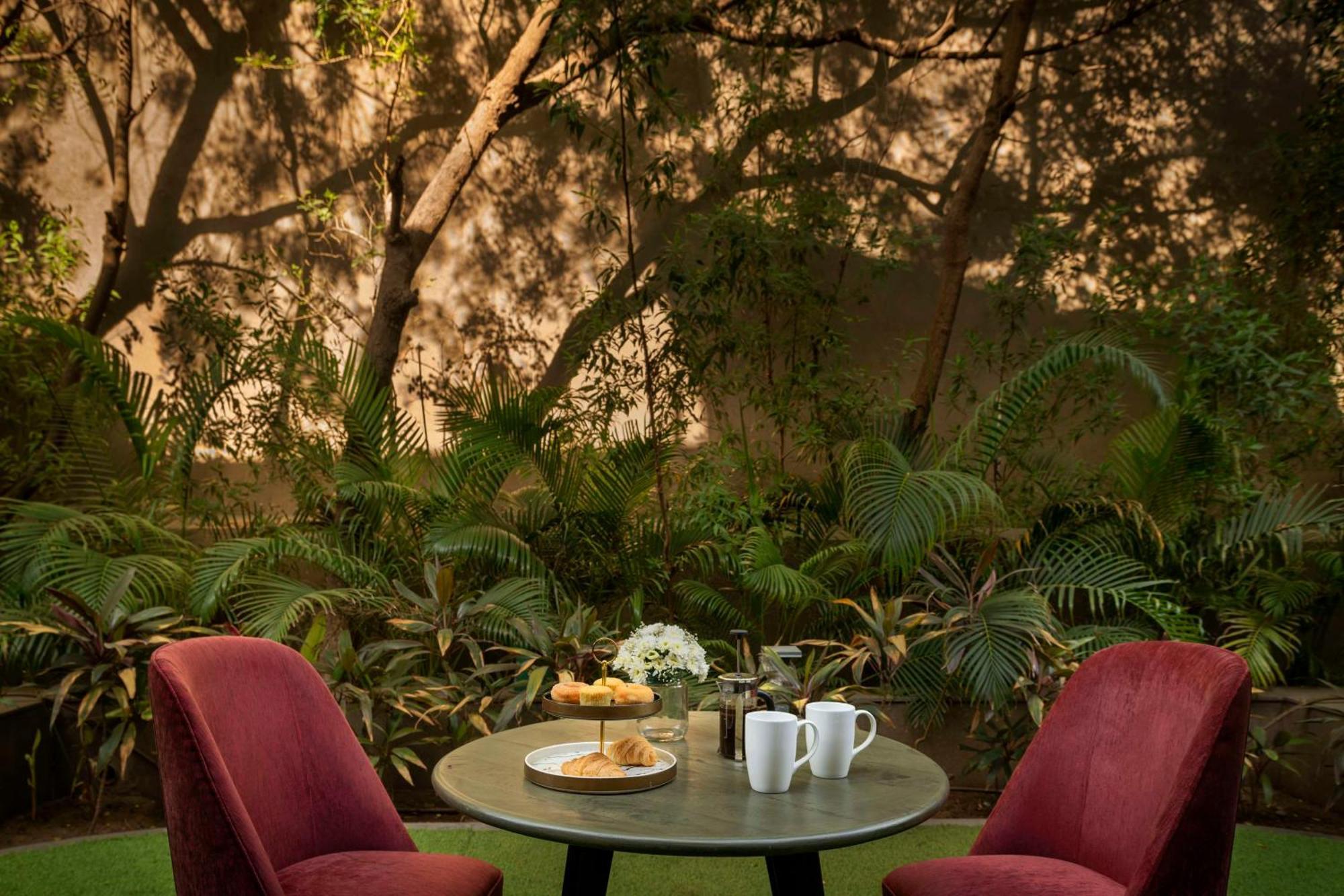Gāndhīdhām Radisson Resort & Spa Kandla מראה חיצוני תמונה